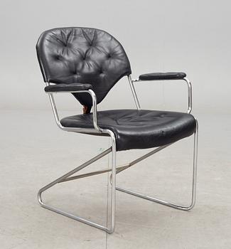 KARMSTOL, Sam Larsson, Dux.