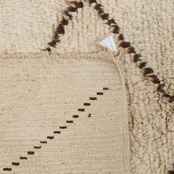 MATTA, Beni Ourain, 1900-talets senare del, ca 174x153 cm.