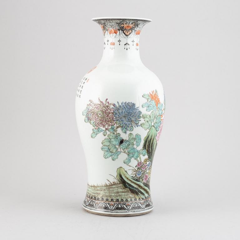 A Chinese famille rose vase, 20th century.