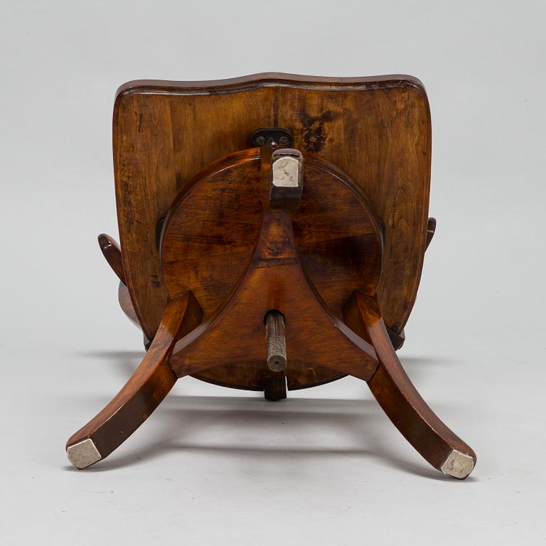 Kontorsstol, omkring 1900.