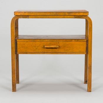 Alvar Aalto, an early 1930s '87' table for O.Y. Huonekalu- ja Rakennustyötehdas A.B.