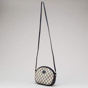 a 1980's Gucci bag and purse.