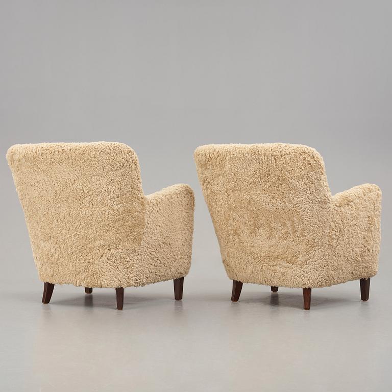 BIRTE IVERSEN, a pair of easy chairs for cabinetmaker A.J. Iversen, Denmark 1940's.