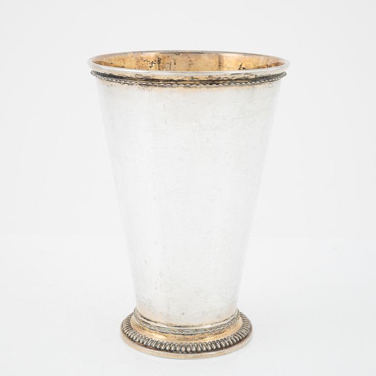 A Swedish silver beaker, K.G. Markströms Guldsmeds AB, Uppsala, 1921.