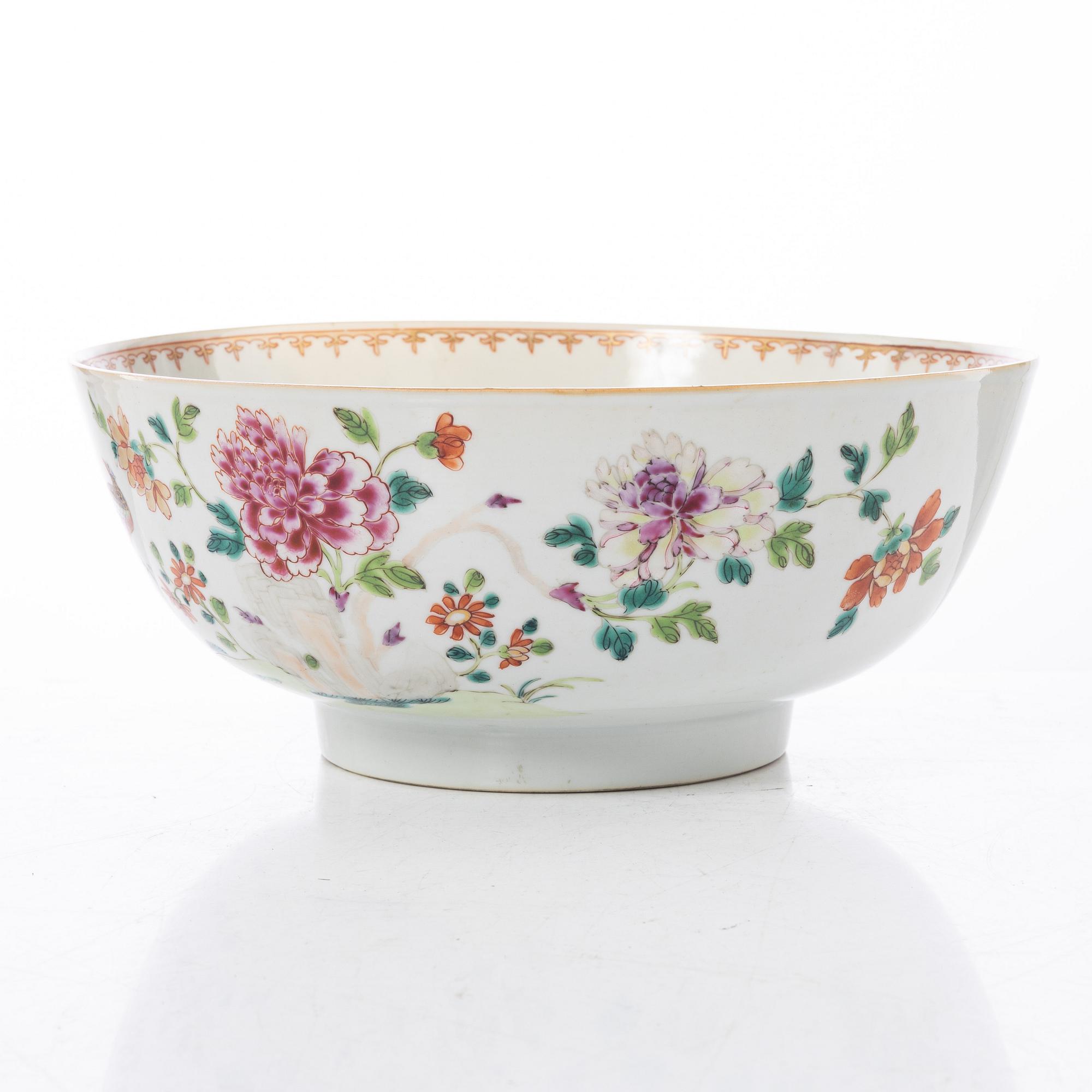 Bålskål, porslin. Qingdynastin, Qianlong (1736-95).