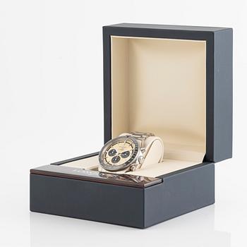 Longines, Conquest Chronograph, wristwatch, 42 mm.