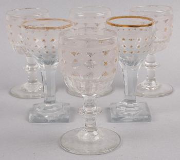 STARKVINSGLAS, 6 st (4+2), troligen Casimirsborgs. Tidigt 1800-tal.