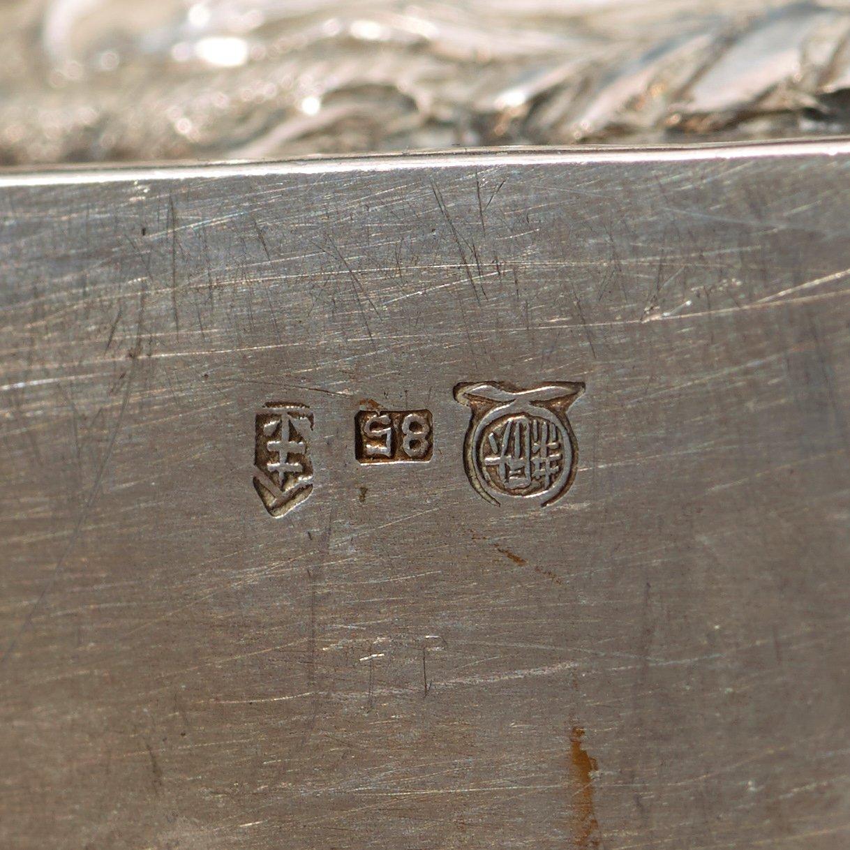 CIGARRASK, SALTKAR samt TÄNDSTICKSHÅLLARE, exportsilver. Bla Chen Hua, 1900-talets början.