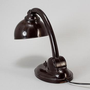 ERIC KIRKMAN COLE, a model 11126 table lamp, 1930s.