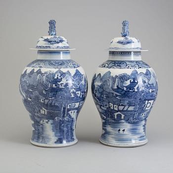 A matched pair of underglazed blue and white porcelain vases, Qing dynasty, Qianlong (1736-95).