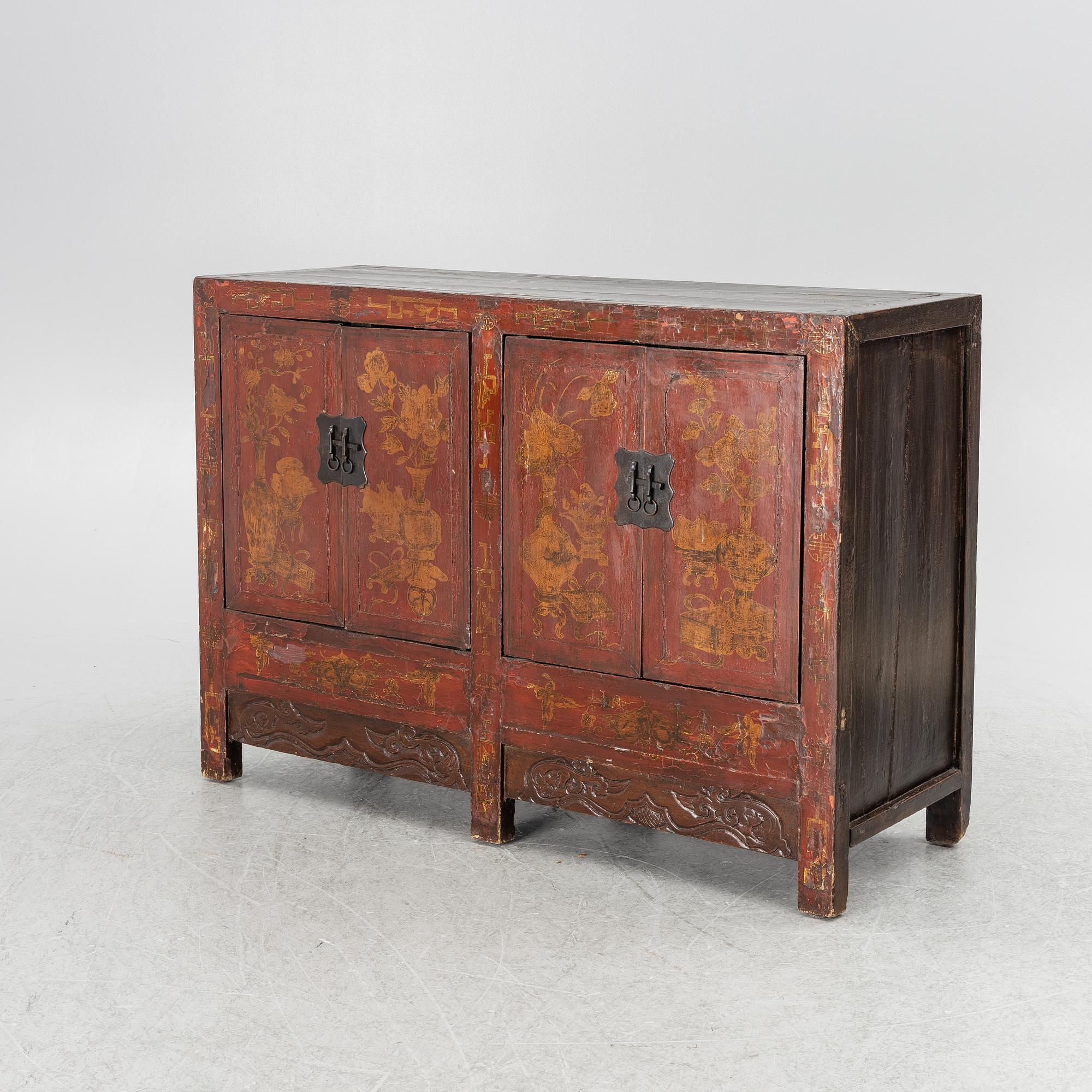Cabinet, China, 18th/19th century.