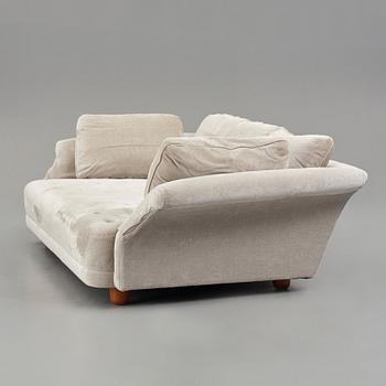 Josef Frank, a "Liljevalchs" sofa, Svenskt Tenn, Sweden 2014.