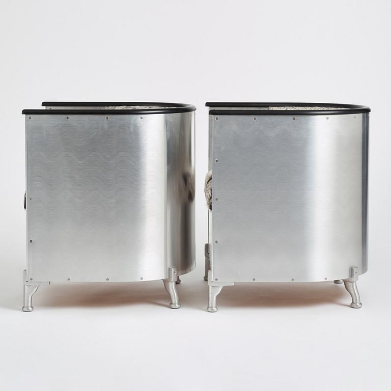 Mats Theselius, a pair of "Aluminiumfåtölj" armchairs, Källemo, Värnamo.