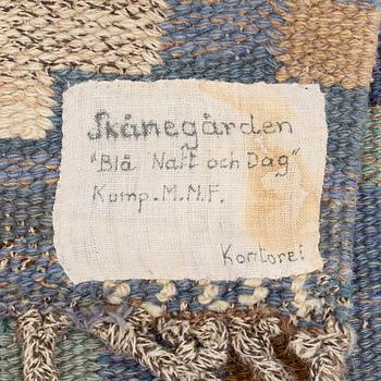 Märta Måås-Fjetterström, a carpet "'Blå natt och dag", rölakan, ca 293 x 205 cm, signed MMF.