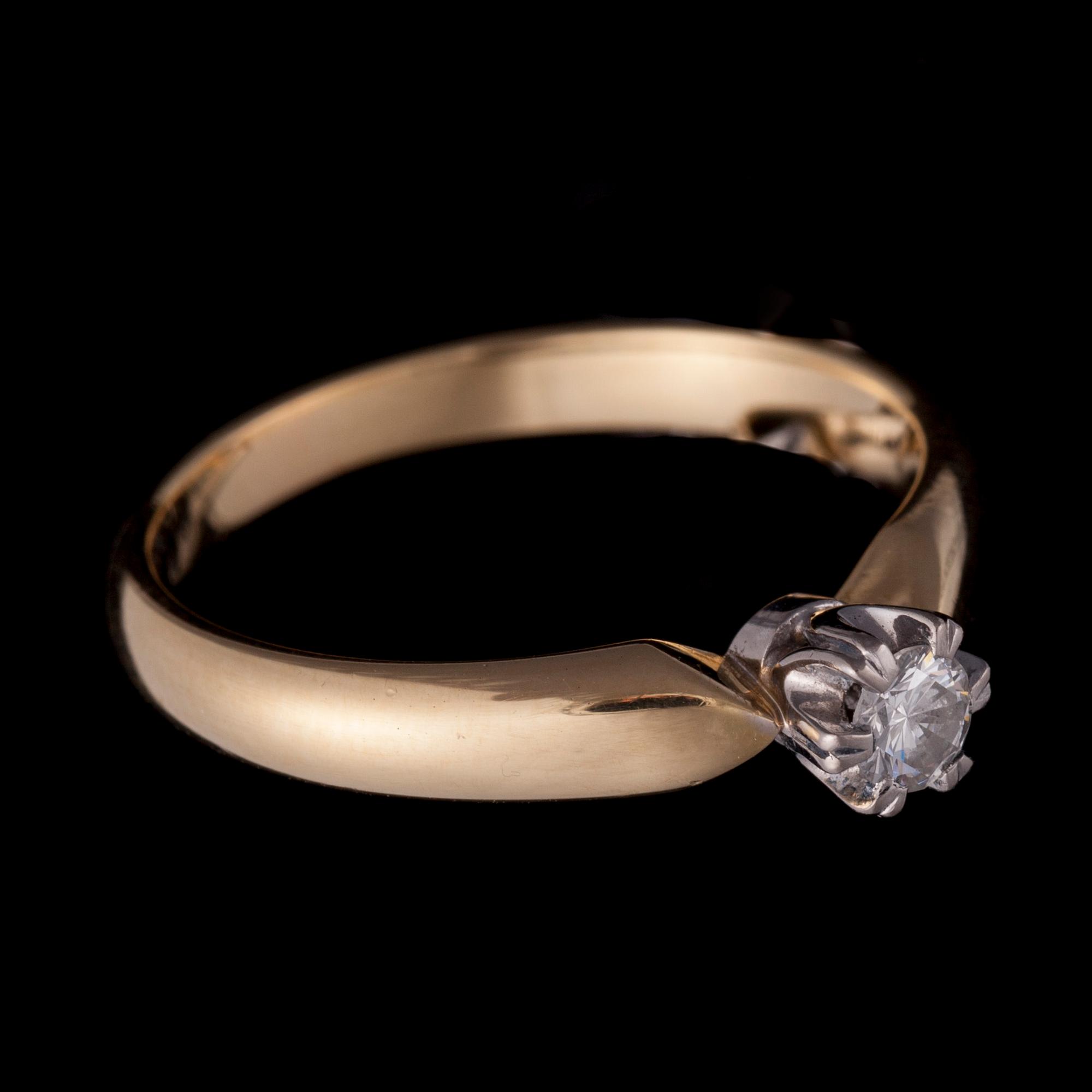 RING, 18K guld, diamant, Kultajousi, 2005. Vikt ca 4,1 g.