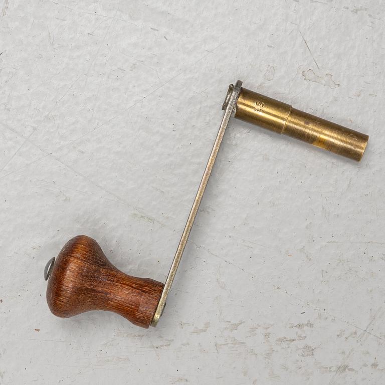 Golvur, allmoge, så kallad Ångermanlands brud, 1800-talets första hälft.