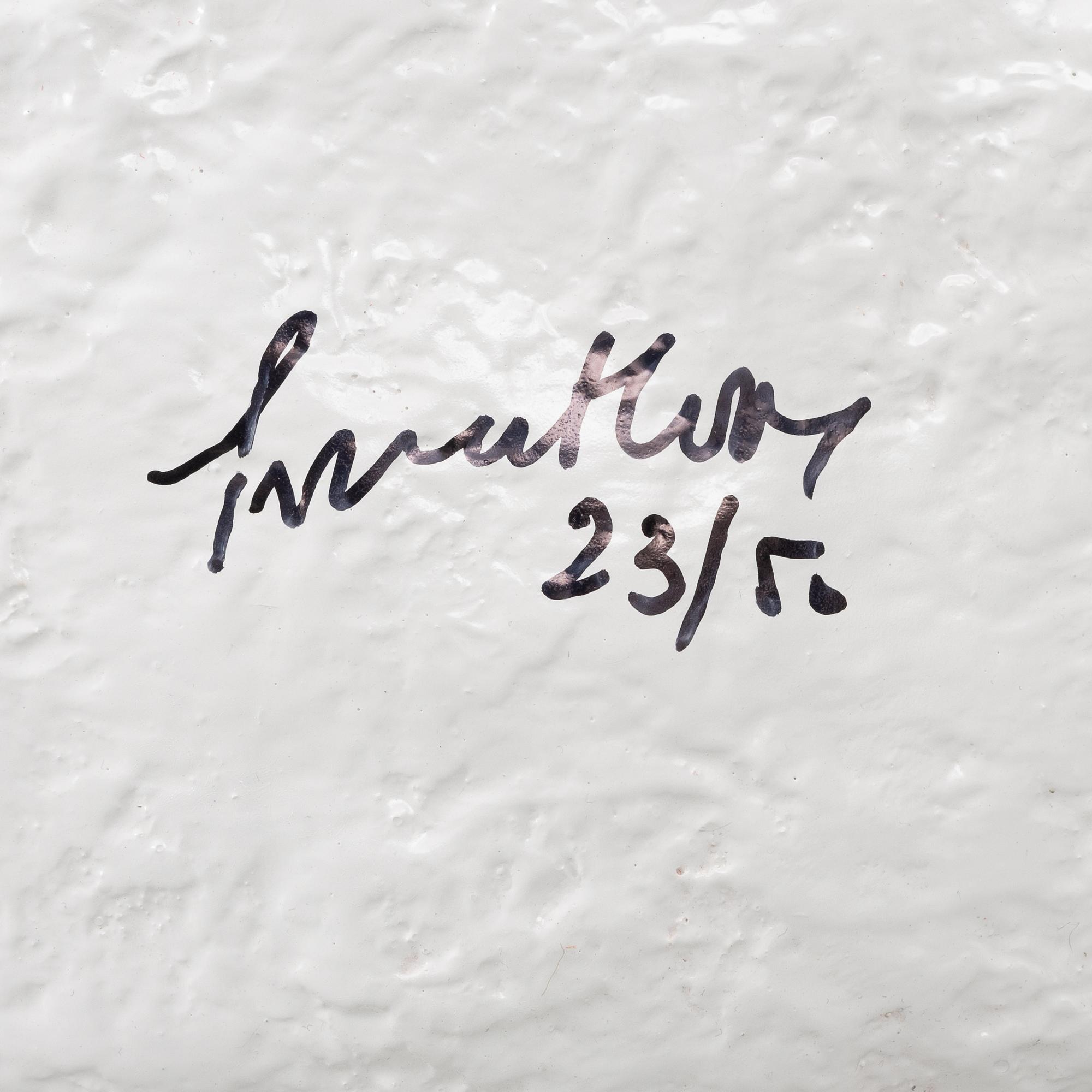 William Sweetlove, "Chicken on rock" (White).