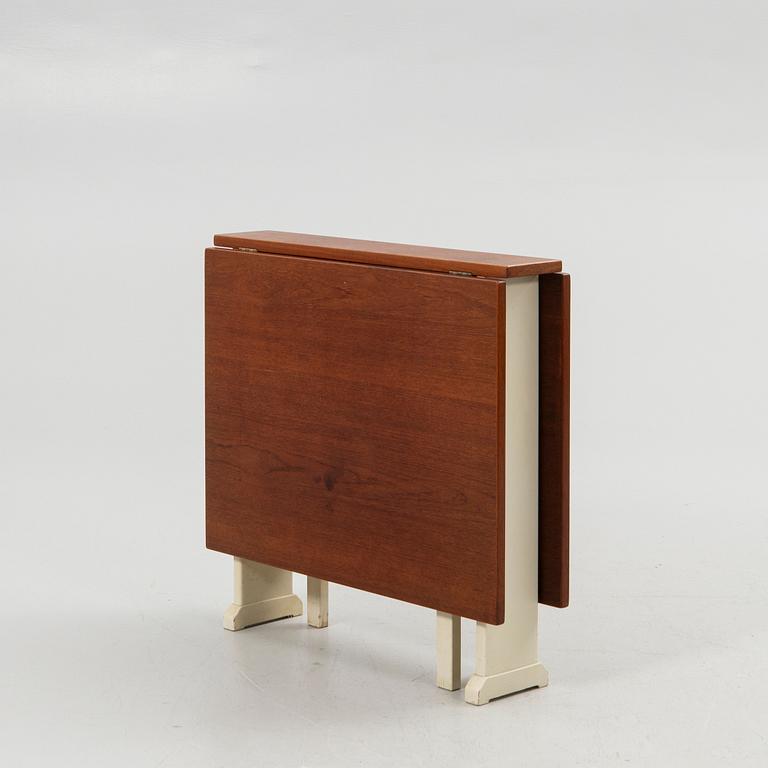 Carl Malmsten, drop-leaf table, "The Armorer", second half of the 20th century.