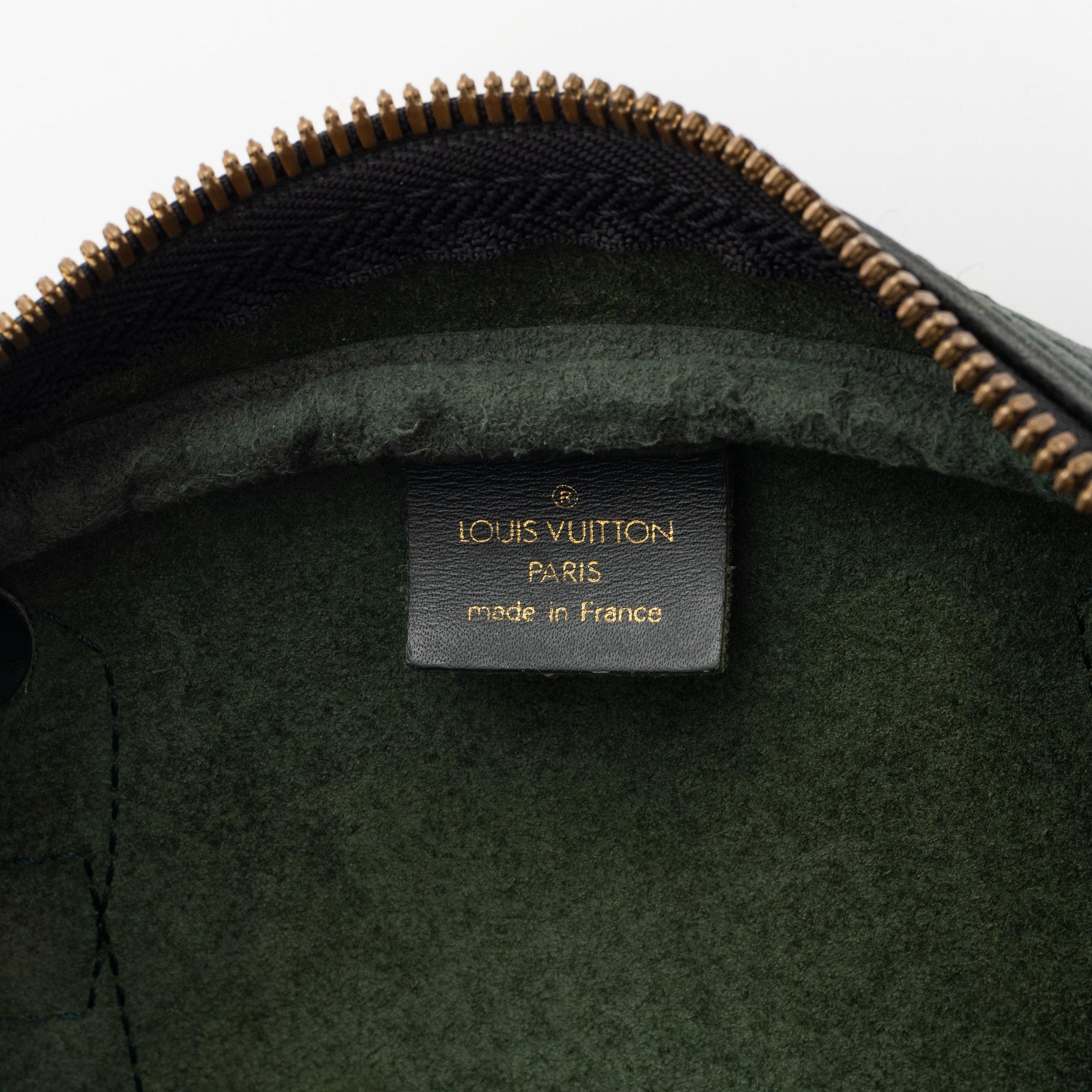 Louis Vuitton, weekend bag, "Taïga Kendall PM".
