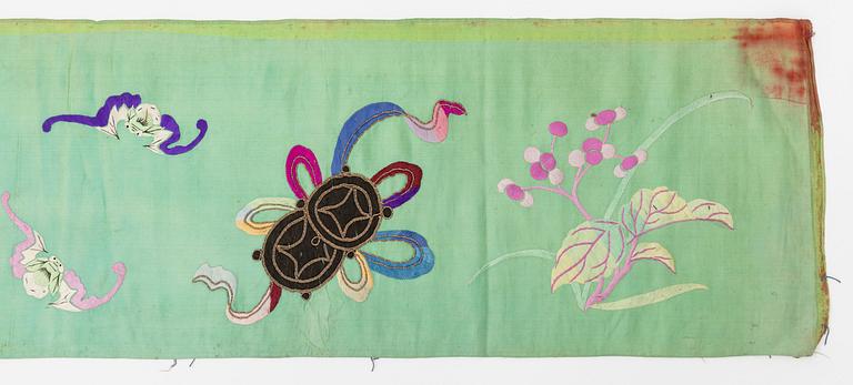 A Chinese green-ground silk embroidery for wall, first half of the 20th century.