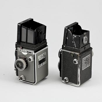 PARTI KAMEROR, 2 st, Rolleiflex T, nr 21002998, Rolleicord IIc,  nr 919793, 1960-tal respektive 1940-tal. Tyskland.