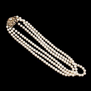 PÄRLCOLLIER, odlade pärlor, lås av 18K guld.