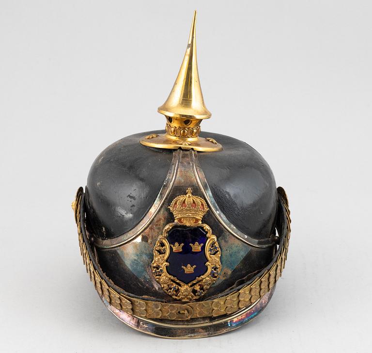 HJÄLM, m/1886 för officer vid Livregementets dragoner.