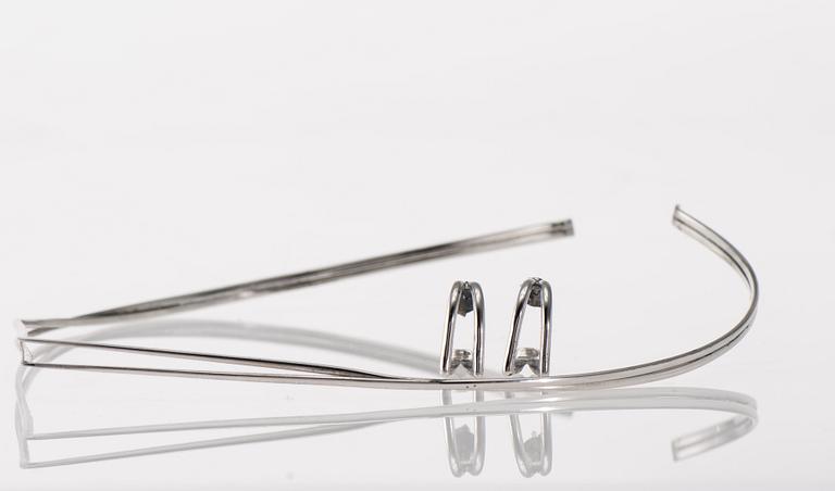 SMYCKESSET, silver. "Compro", design Karl Laine, Kultakeskus. Nyproduktion. Vikt totalt 18,8 g.