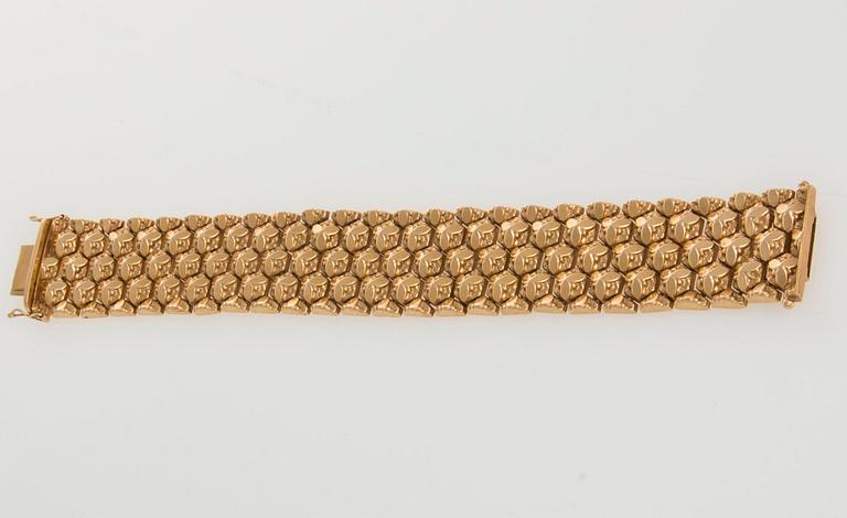 ARMBAND, 18K guld. Italien. Vikt 64,4 g.