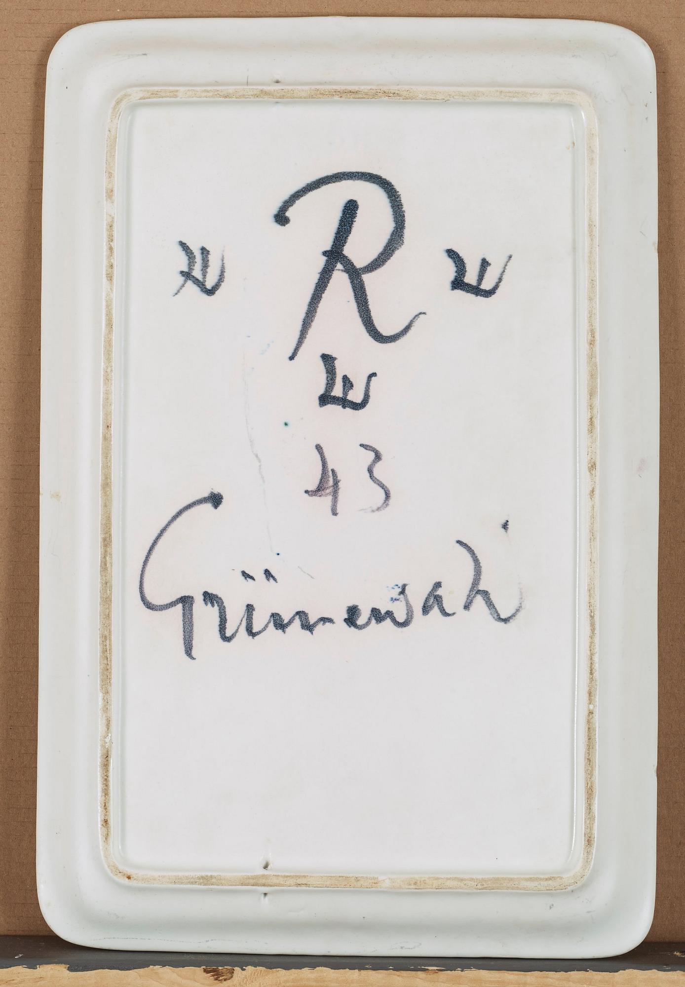 An Isaac Grünewald stoneware tray, Rörstrand 1943.