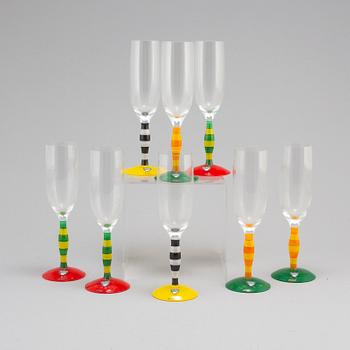 ANNE NILSSON, champagneglas, 8 stycken, "Polka", signerade, Orrefors, 1990-tal.