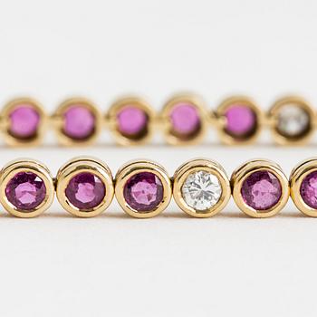 BRACELET, 18K gold with 5 diamonds 0.60 cts and rubies 5.90 cts, according to engraving.