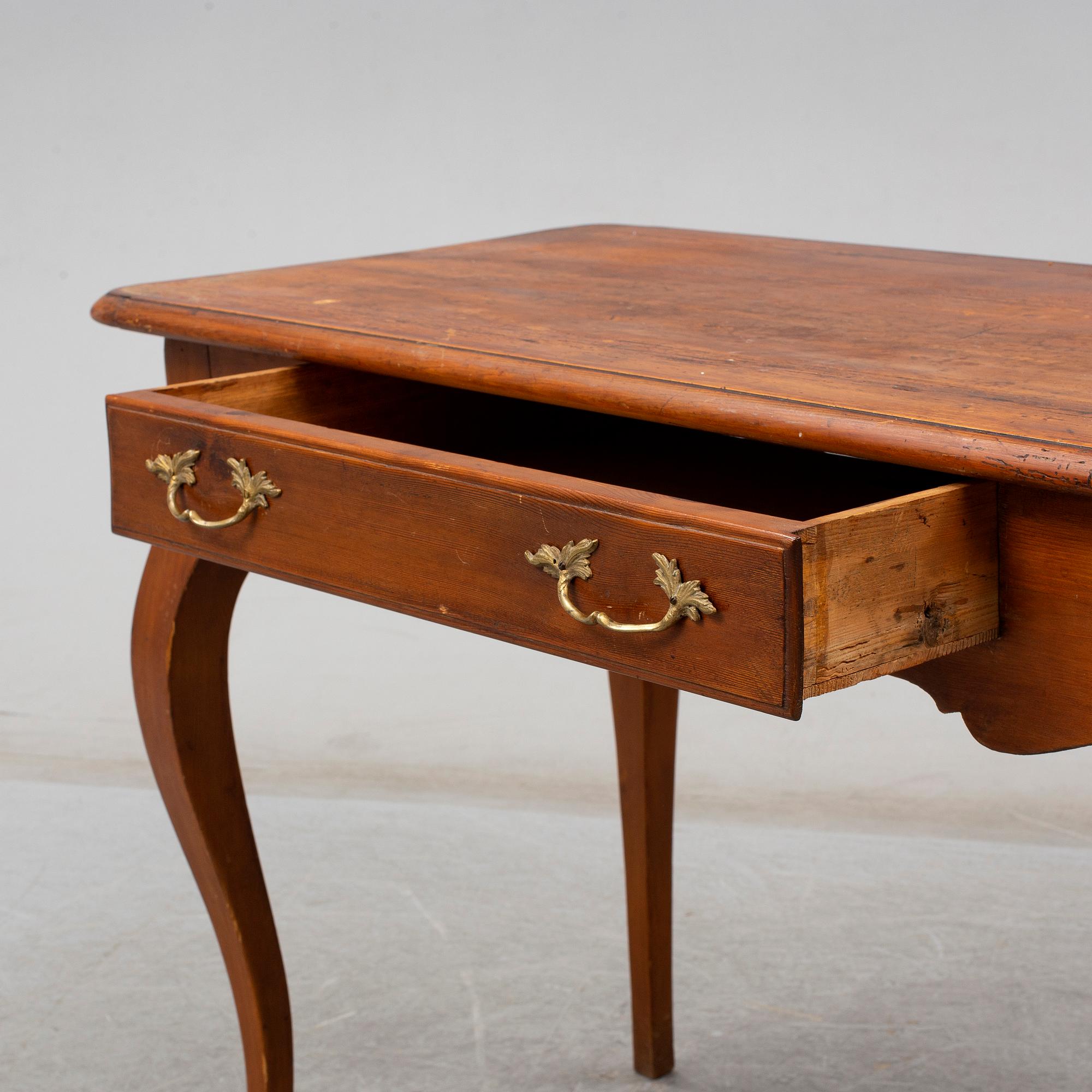 BORD, svensk rokoko, 1700-talets andra hälft.