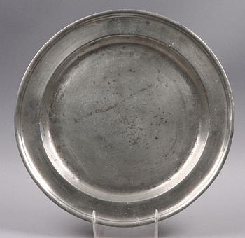 FAT, tenn, av Baltzar Rokus, Arboga (verksam 1748-88).