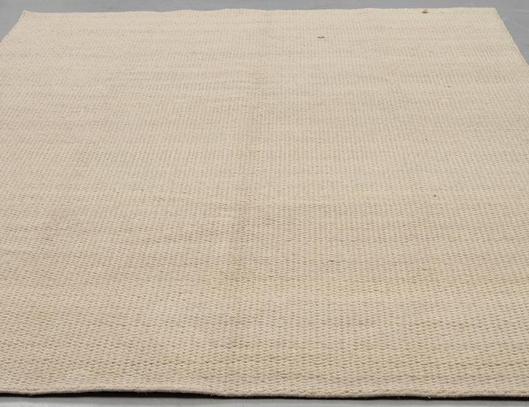 Carpet, flat waeve, Layered, ca 250 x 350 cm.