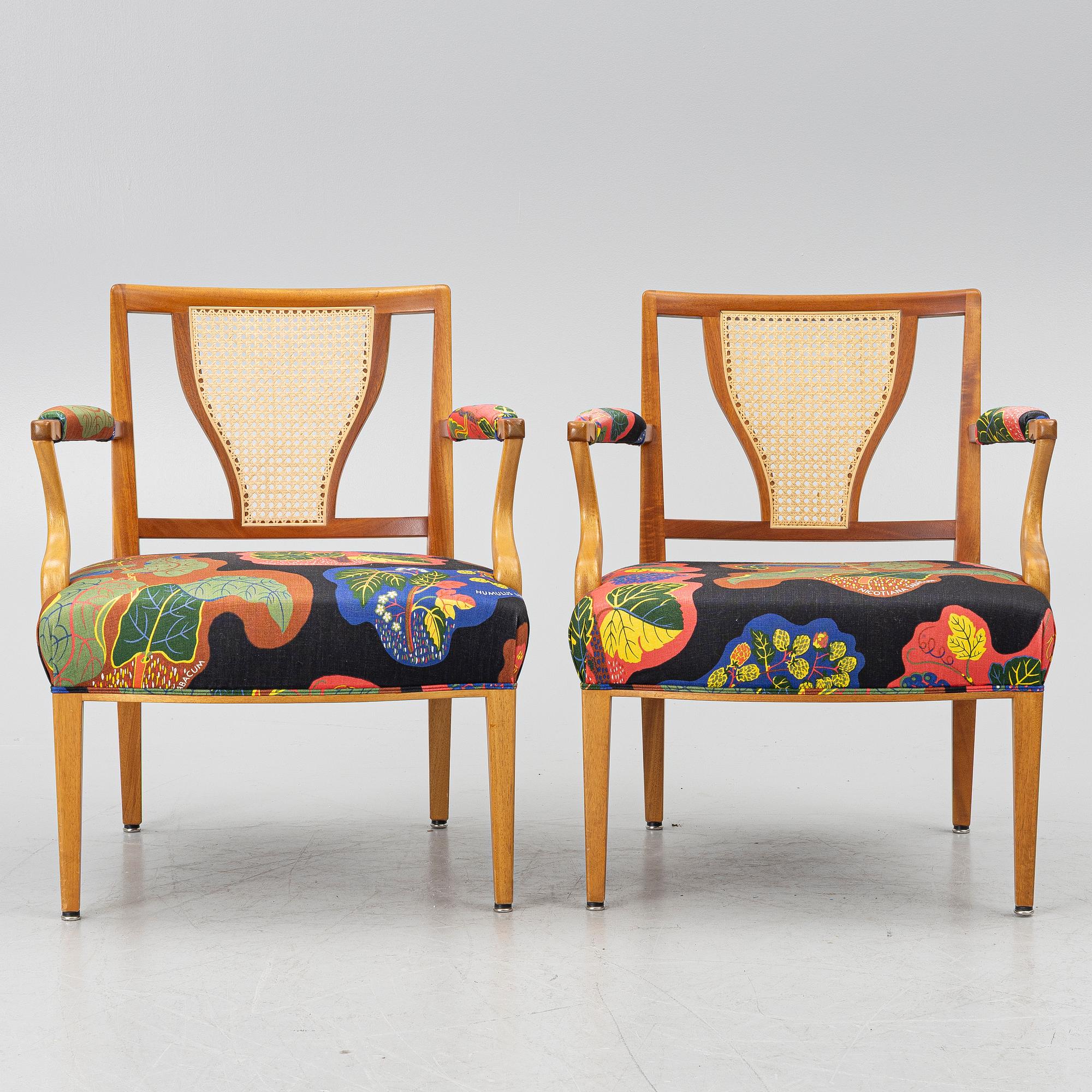 Josef Frank, fåtöljer, ett par, modell 969, Firma Svenskt Tenn, efter 1985.