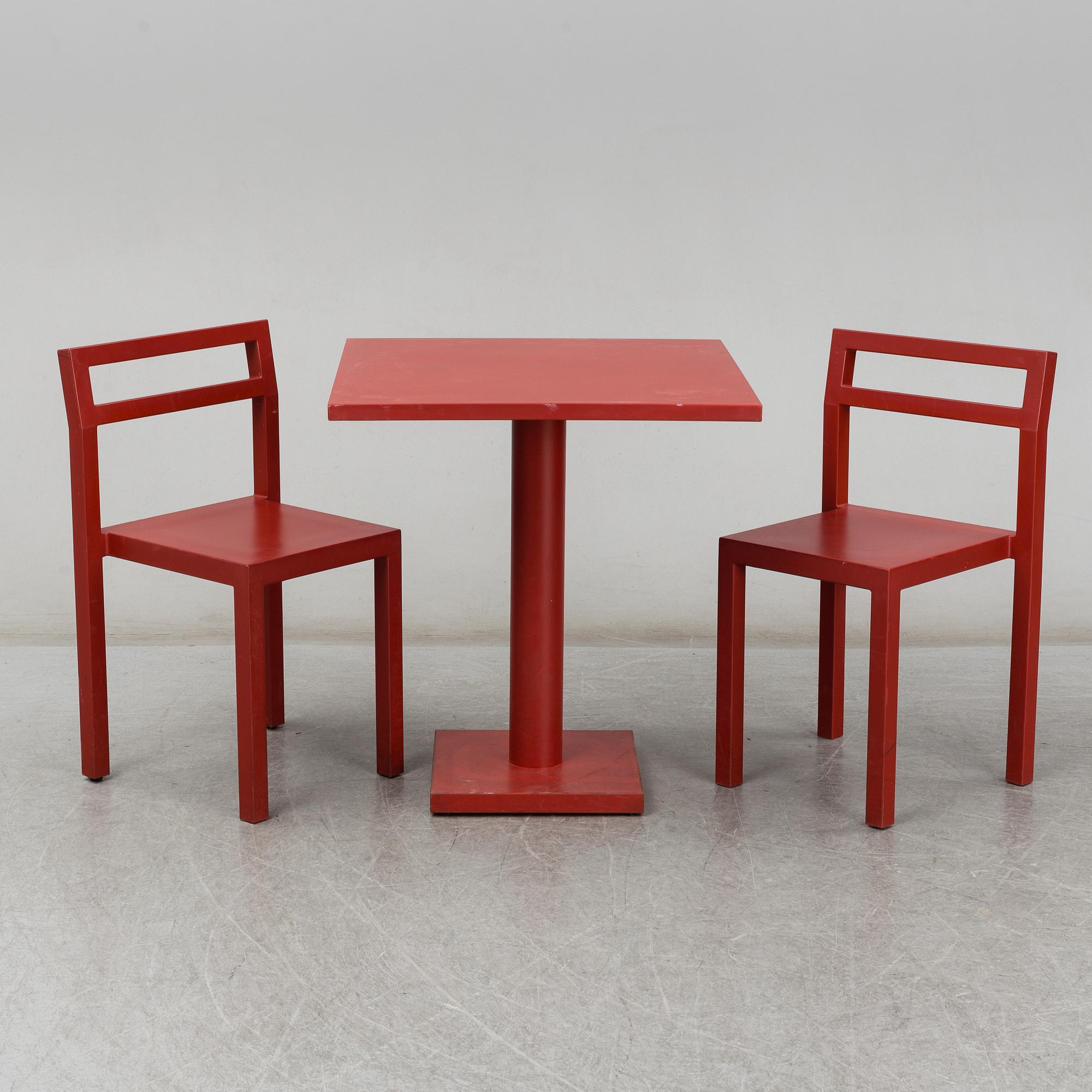 BORIS BERLIN/POUL CHRISTIANSEN, bord med två stolar, "Non", Komplot design, Källemo.