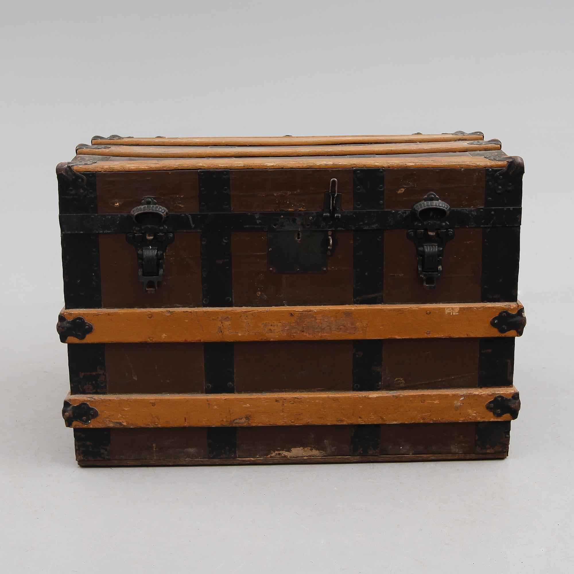 KOFFERT, tidigt 1900-tal.