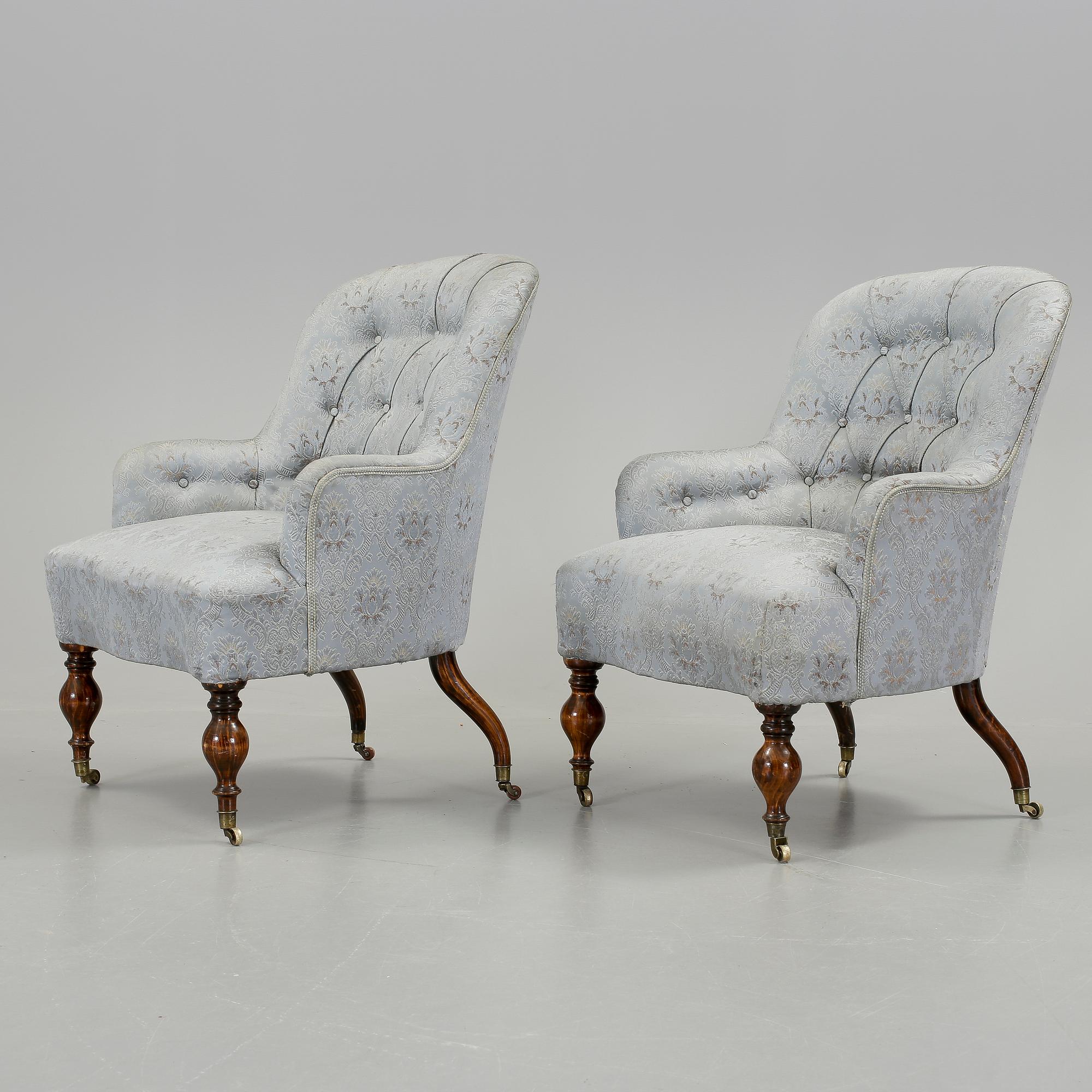 EMMAFÅTÖLJER,  ett par , nyrokoko, 1800-talet slut.