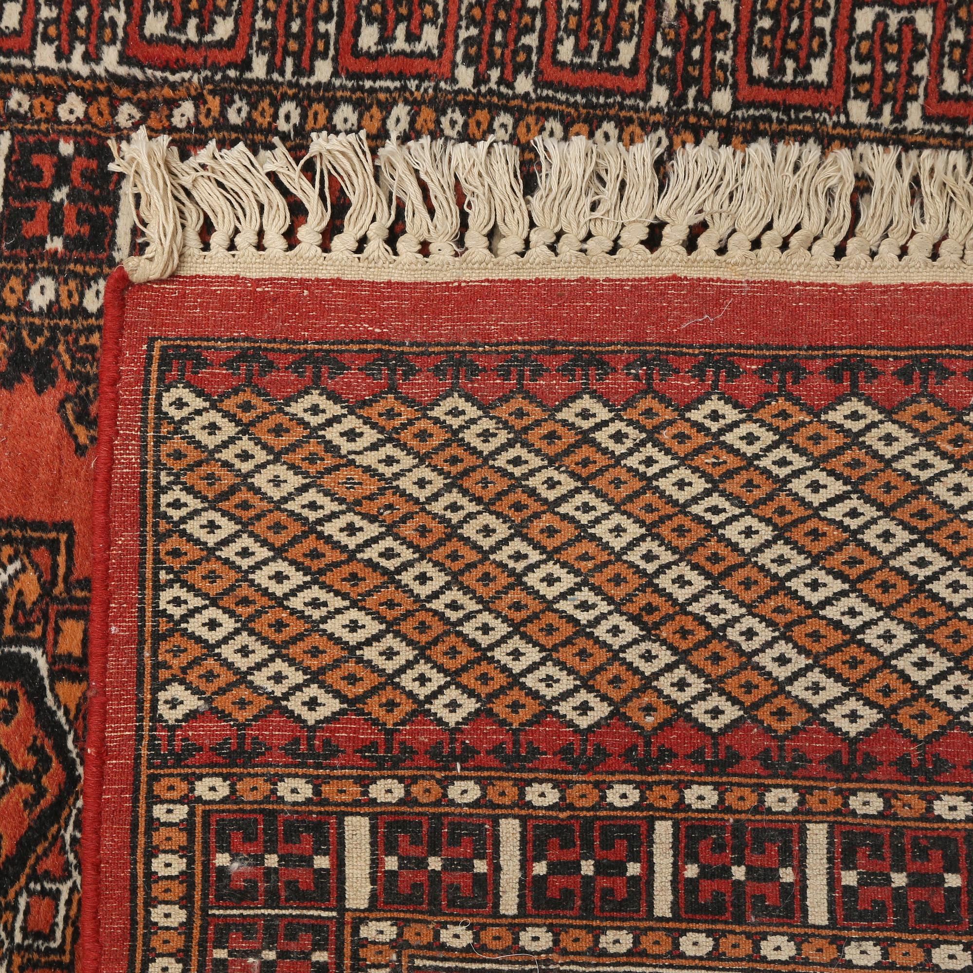 MATTA, bochara, Pakistan, old, 372 x 90 cm.