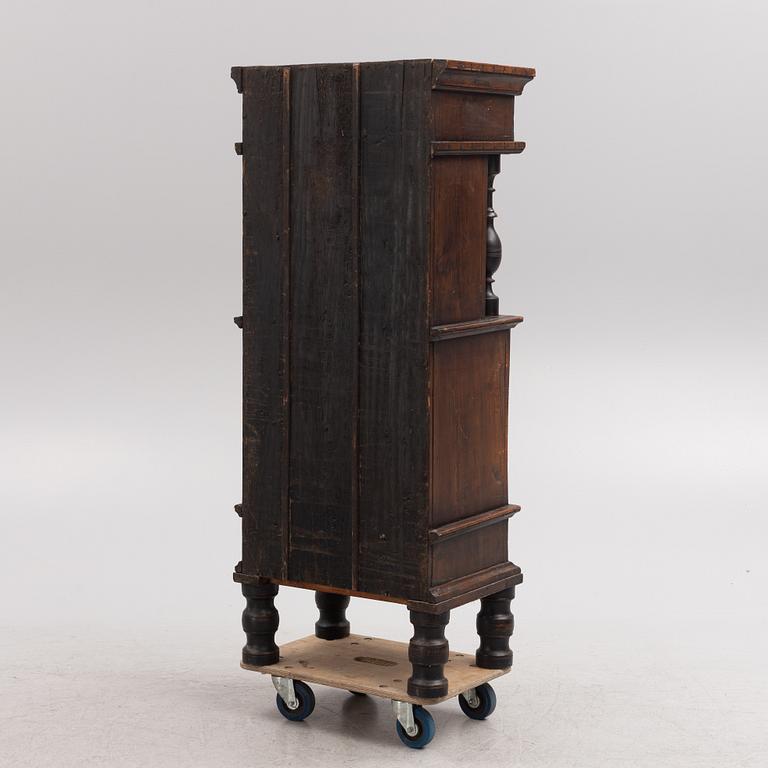 A cabinet, 18th Century.