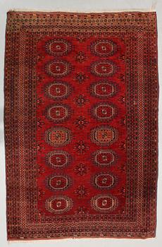 RUG, semi-antique, Bocchara Turkmen/Russia. Ca 220 x 153 cm.