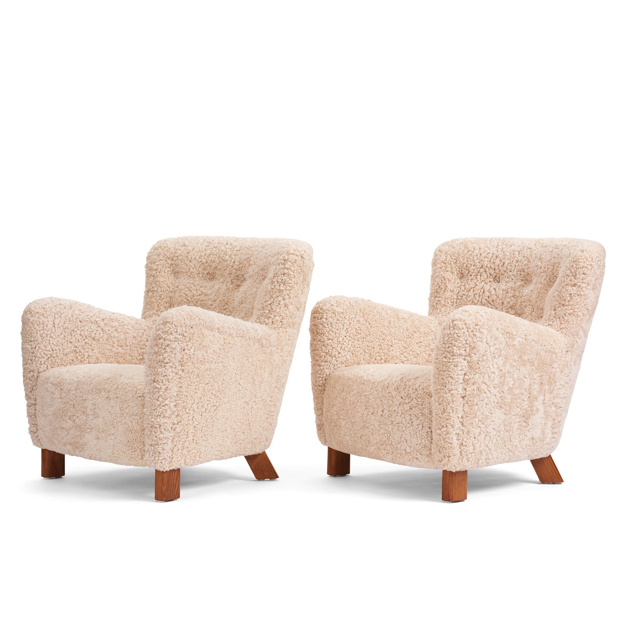 Fritz Hansen, a pair of easy chairs model '1669', Denmark 1940-50s.