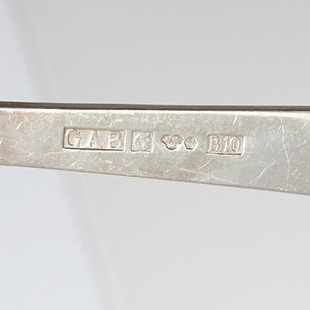 Jacob Ängman, A Swedish silver cutlery, "Rosenholm", GAB, Eskilstuna and Stockholm 1969-1985 (32 pieces).