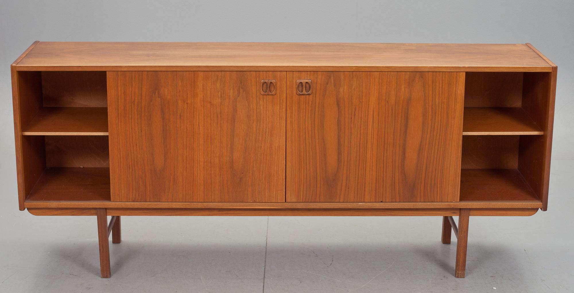SIDEBOARD, 1900-talets andra hälft.