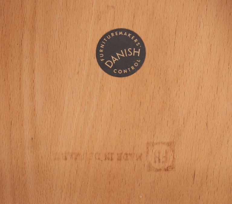STOLAR, ett par, modell 4104, Hans J Wegner, Fritz Hansen.