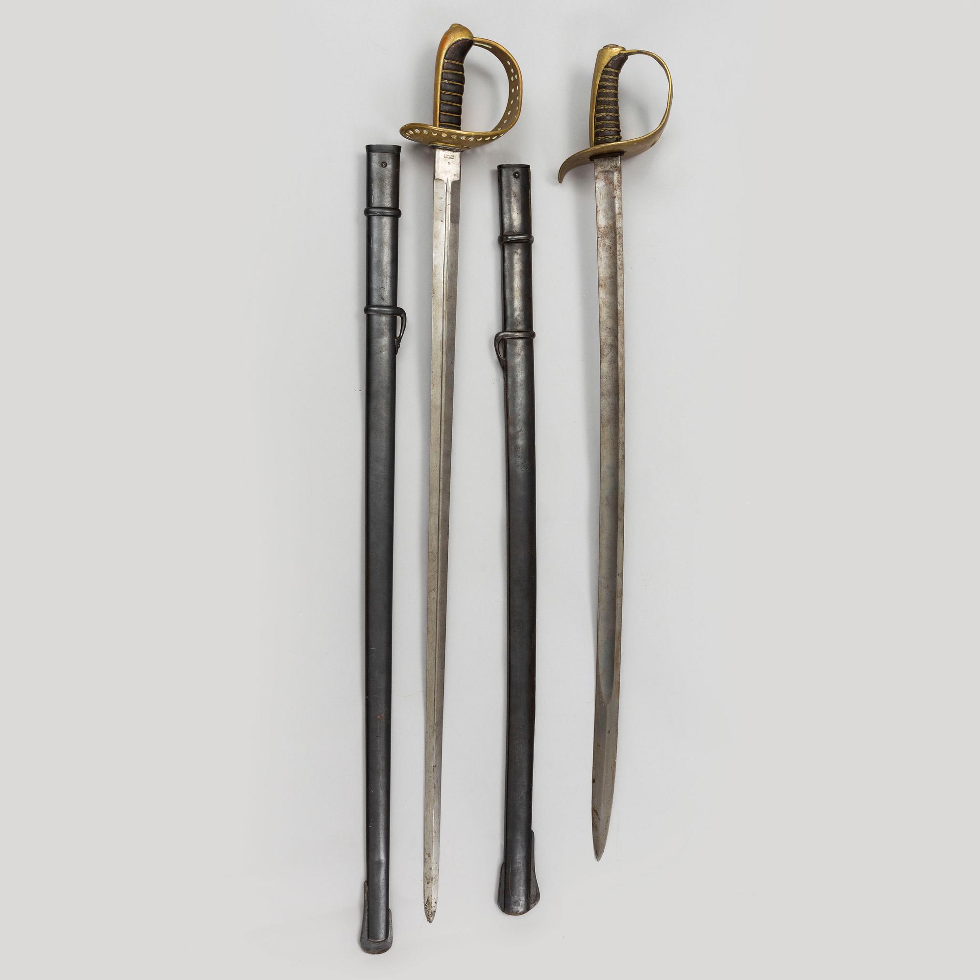 SABEL, m/1893, och SABEL, m/1854 för kavalleriet.