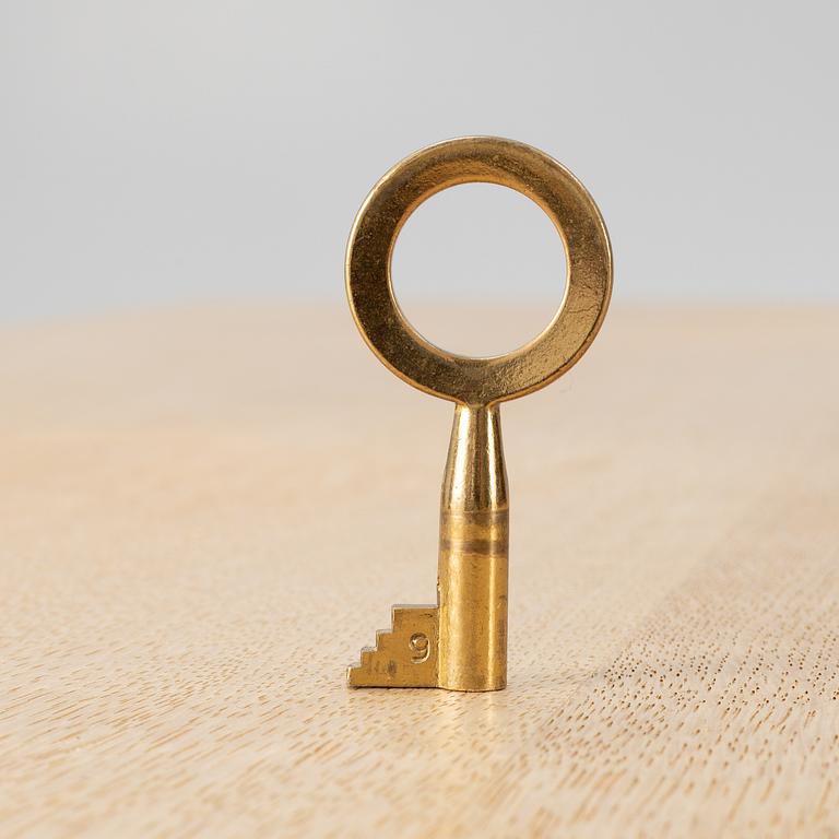 Hans J Wegner, an AT-305 oak desk from Andreas Tuck Denmark.