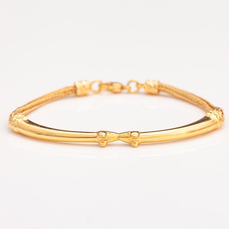 An 18K gold bracelet "Moose head", Kalevala koru 1999.