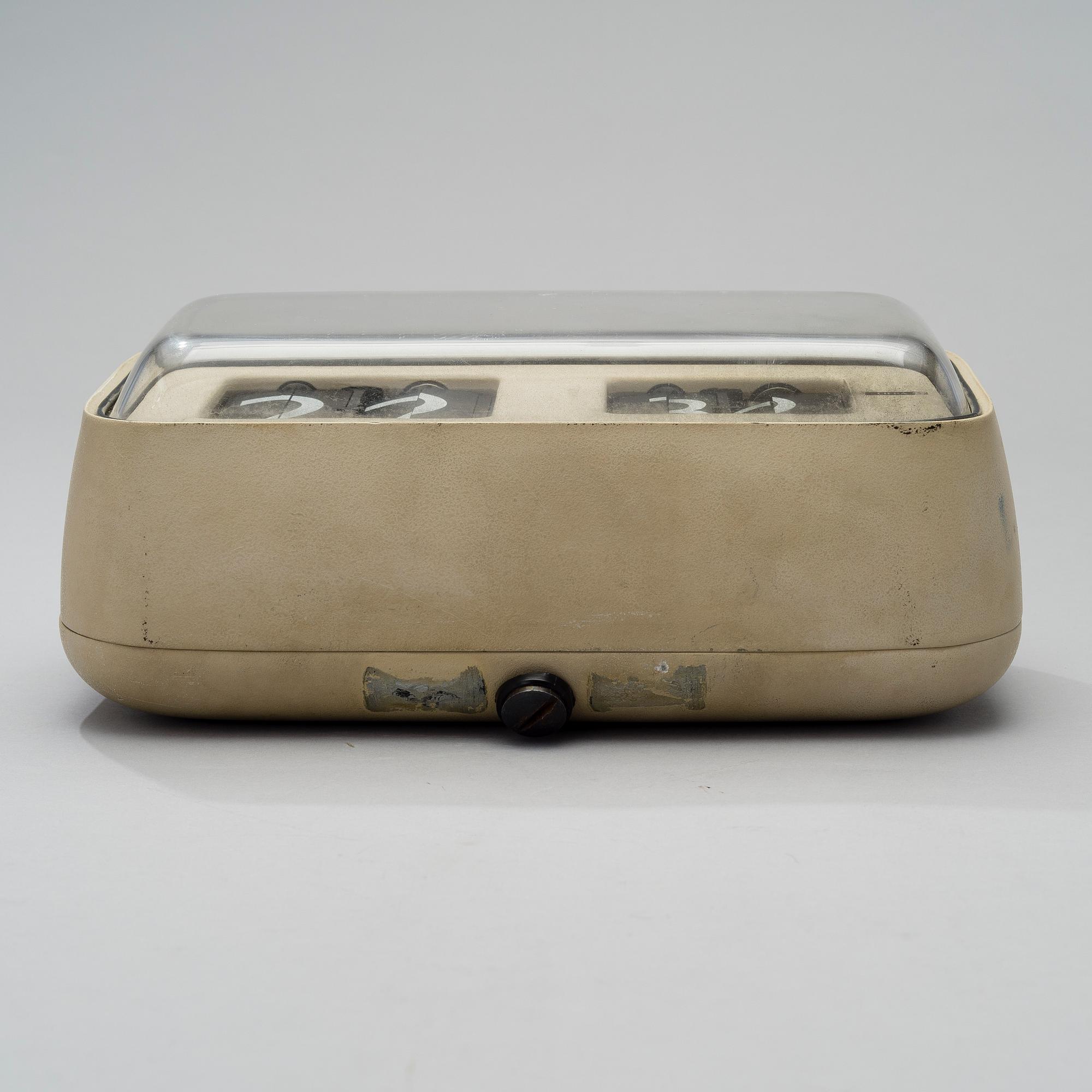 CLOCK, "Cifra 5", Gino Valle, Solari R. & C. Udine, Made in Italy.